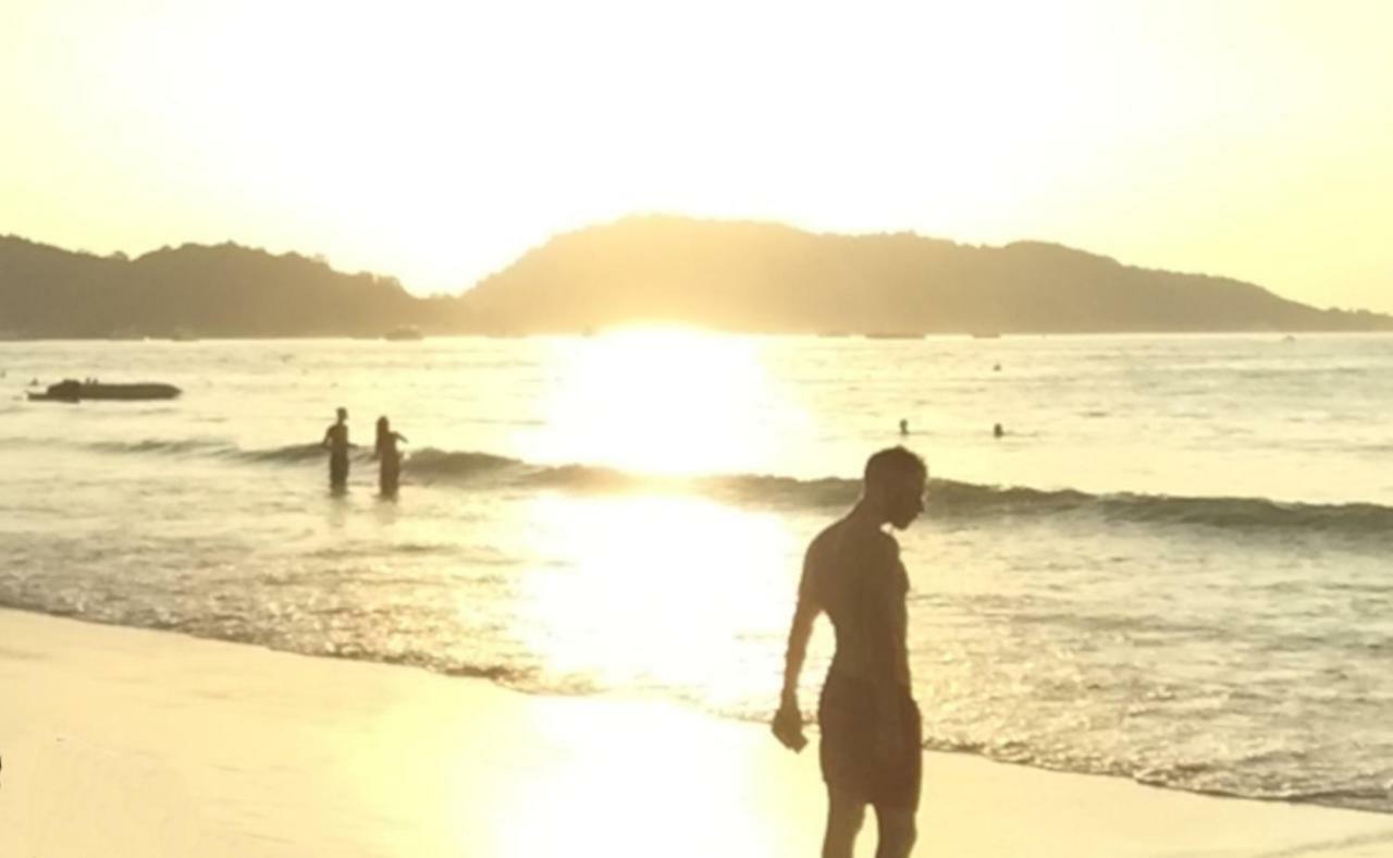Enrico Hostel Patong ภายนอก รูปภาพ