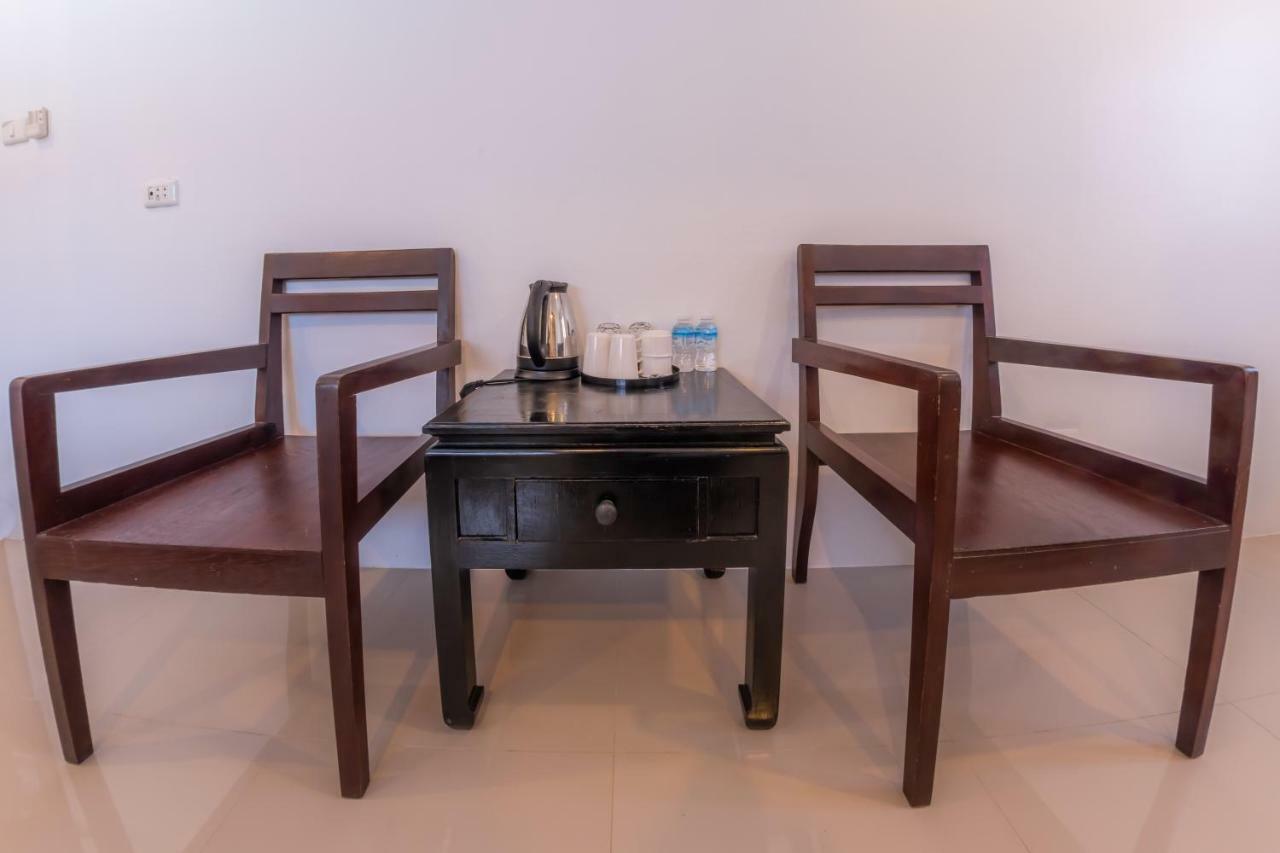 Enrico Hostel Patong ภายนอก รูปภาพ
